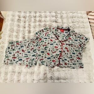 Pajama Set with Cabin Print Large